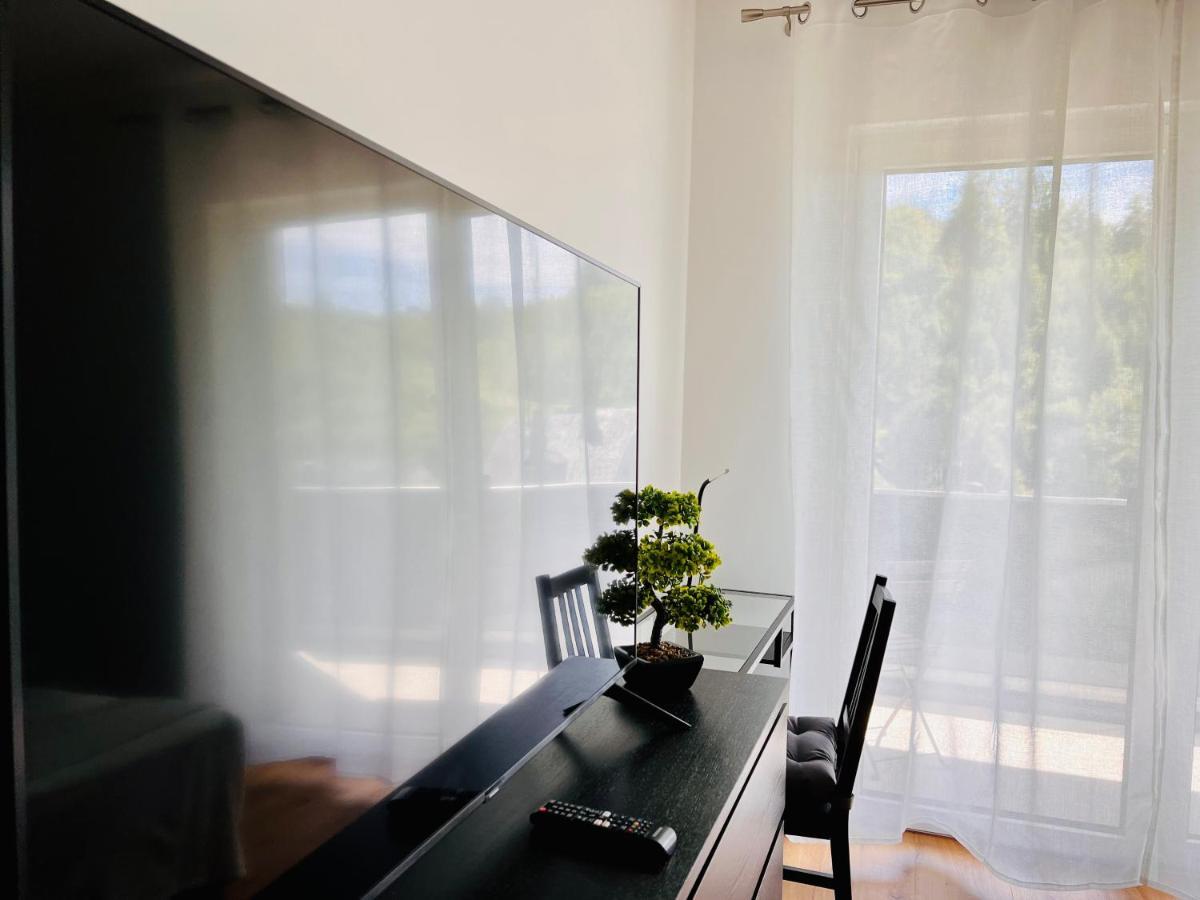 Idyllische Ferienwohnung Mit Balkon & Ausblick Arzbach Extérieur photo